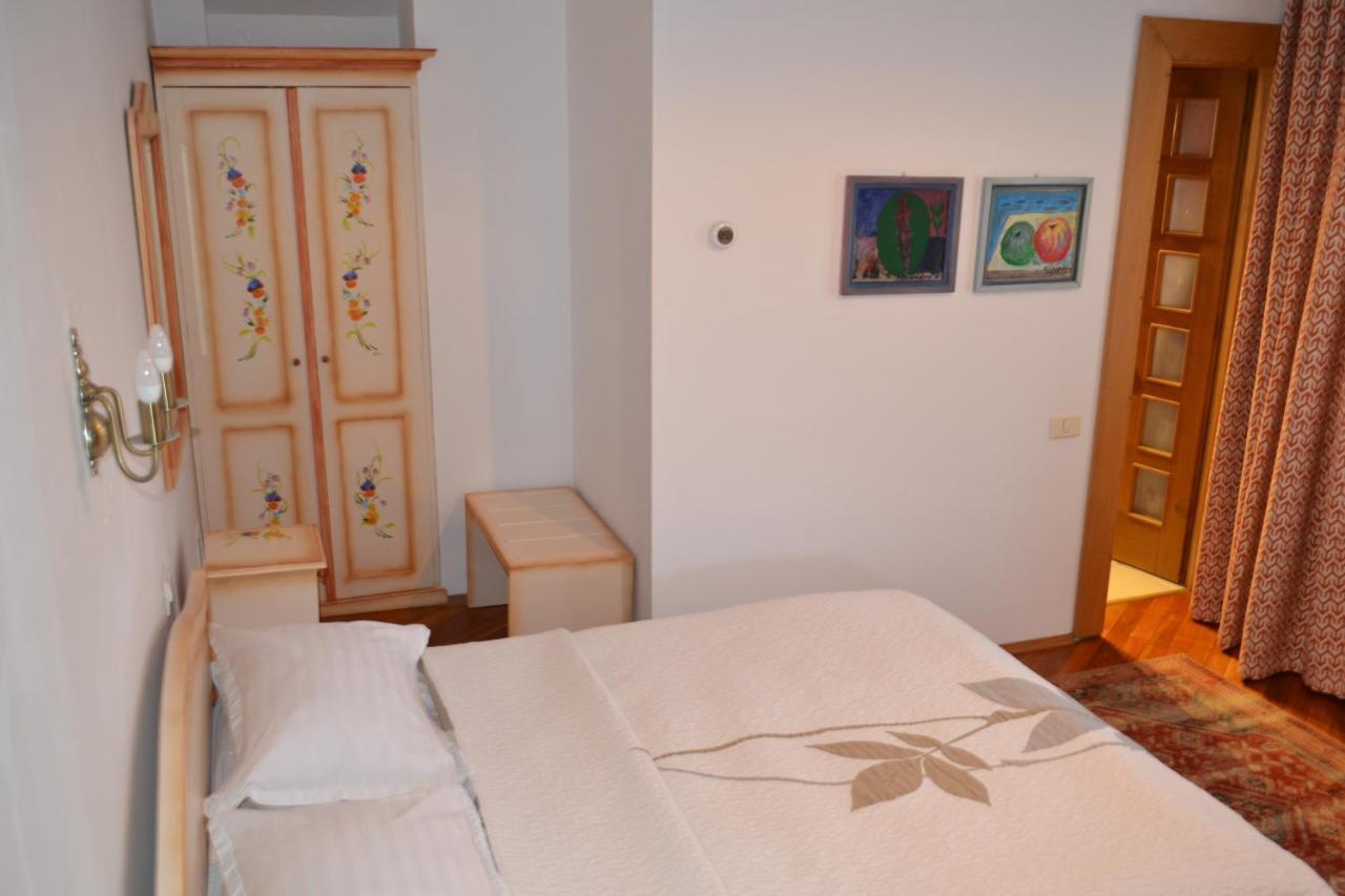 Casa Cranta Hotel Brasov Luaran gambar