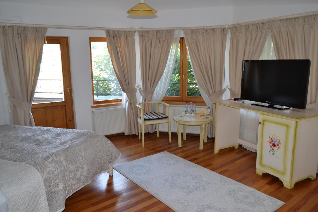 Casa Cranta Hotel Brasov Luaran gambar