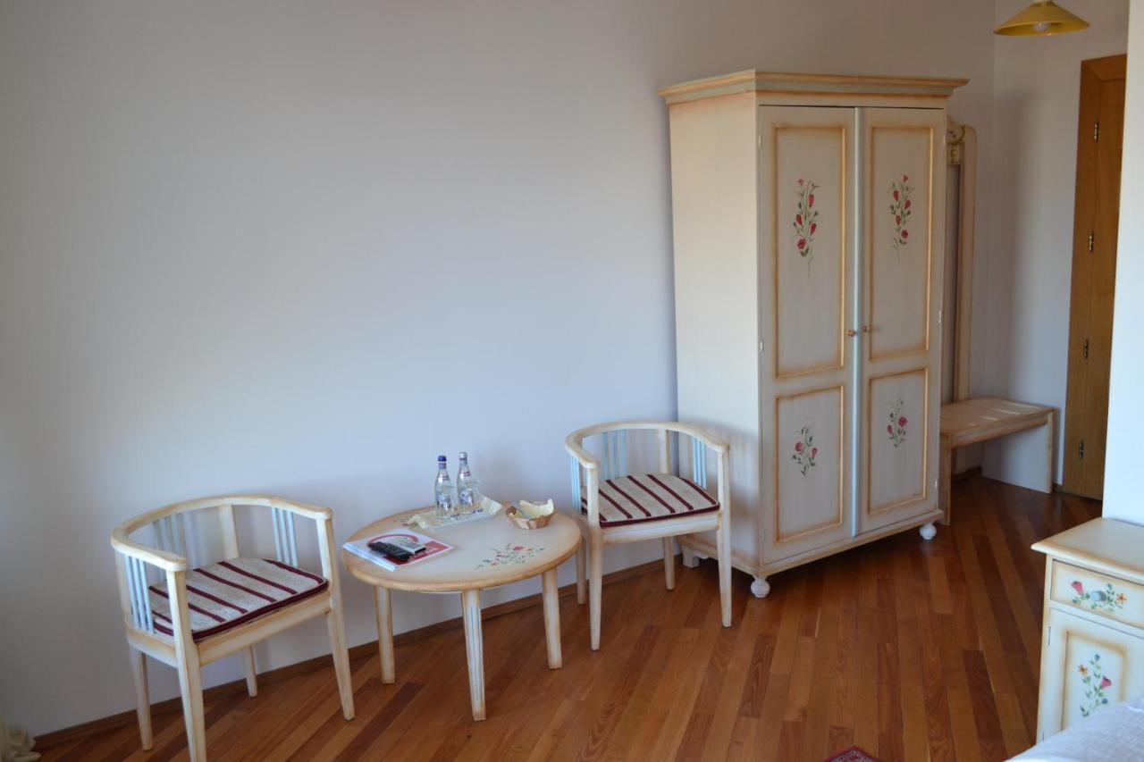 Casa Cranta Hotel Brasov Luaran gambar